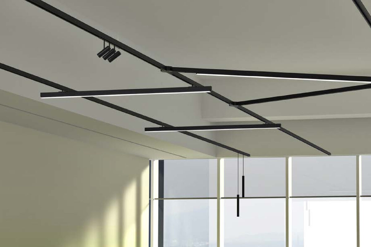 Stucchi Hyper System 2.0: mains track with an upper sector