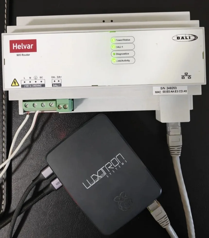 Remote Commissioning Unit, photo 1